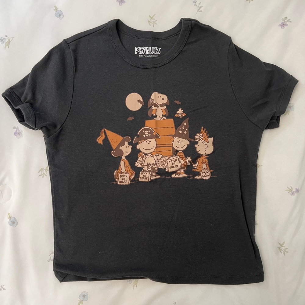 Forever21 Black Graphic Baby Tee